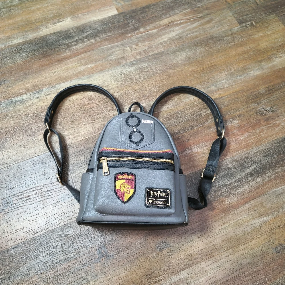 Loungefly Harry Potter Gryffindor MINI Backpack